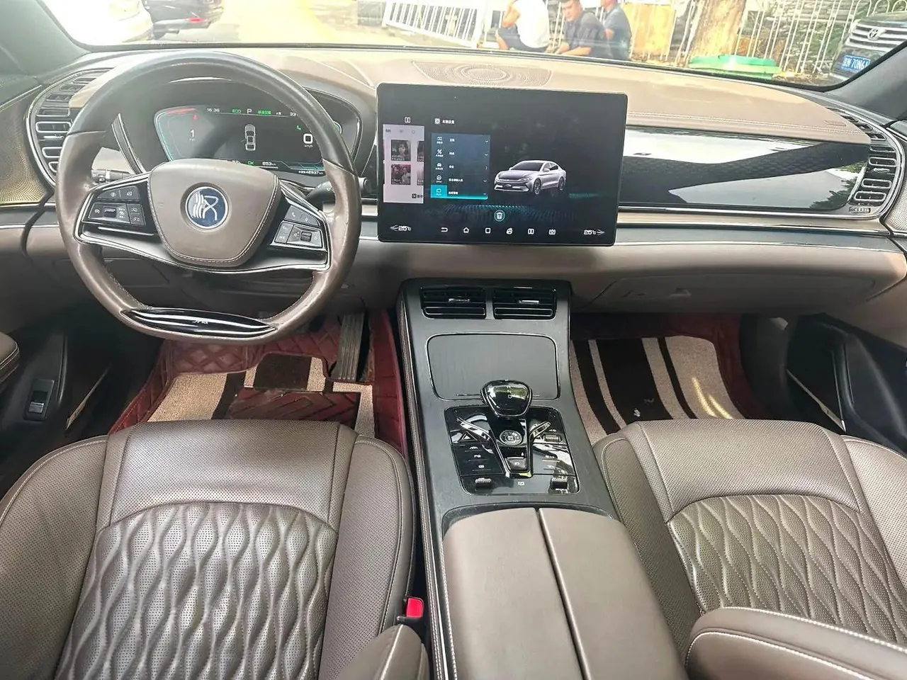 BYD 2020 Han Super Long Endurance Edition Noble Automatic Transmission 5