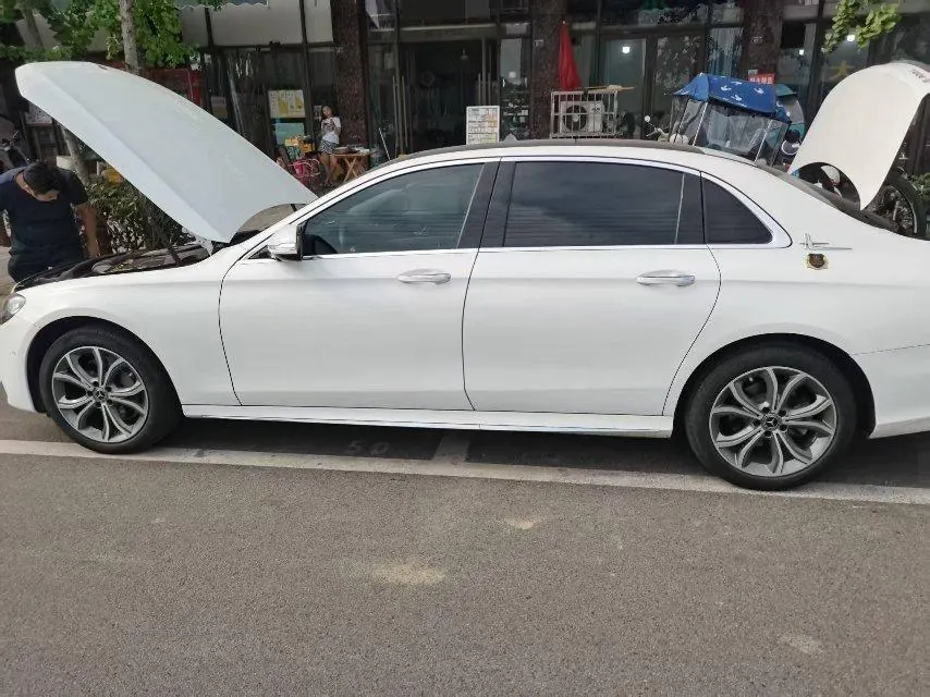 Mercedes Benz E-Class 2020 E 300 L 2.0T Sports Fashion Automatic Gear 4