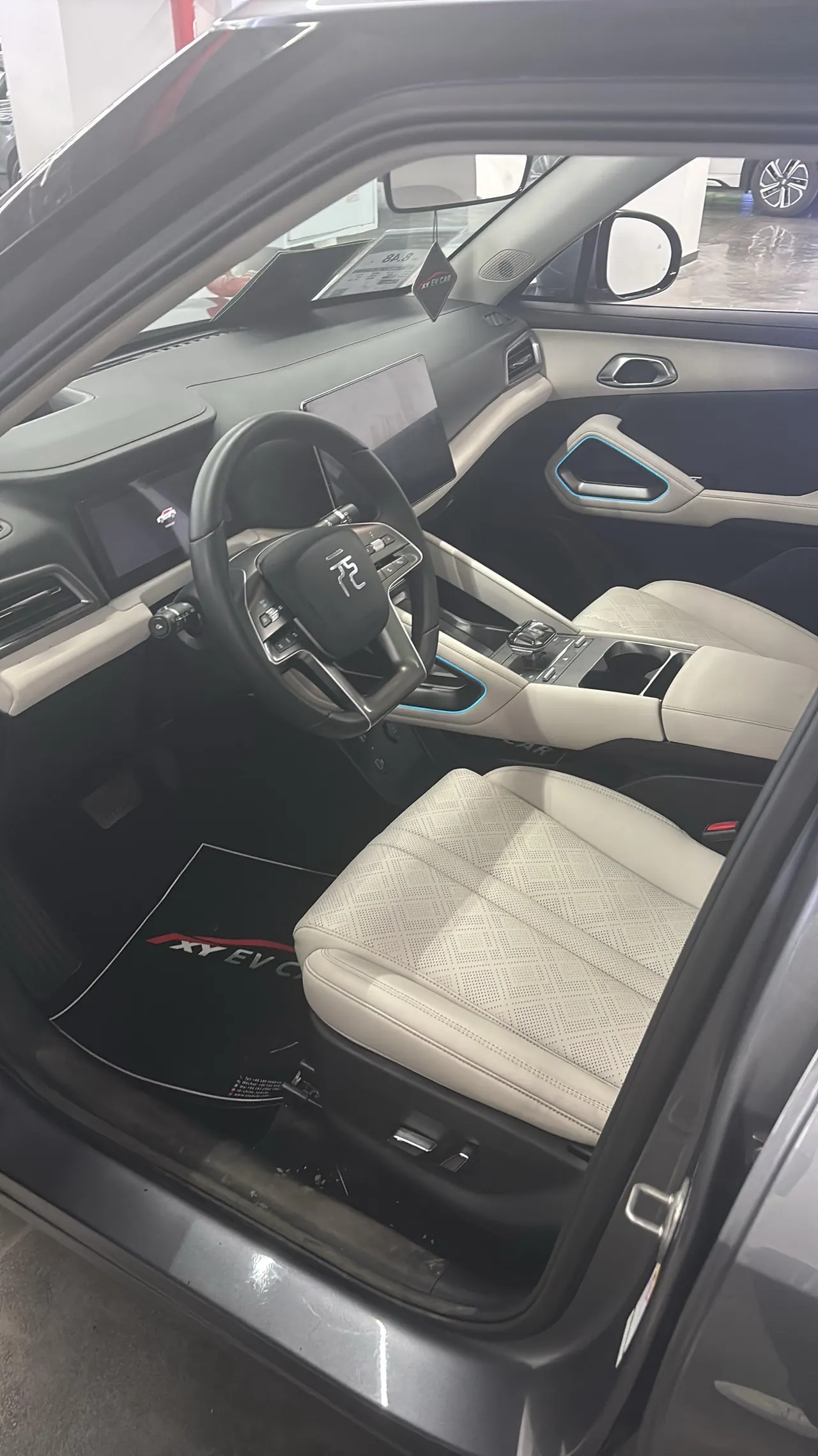 BYD 2024 Yuan UP 401KM Exceed Automatic Gear 4