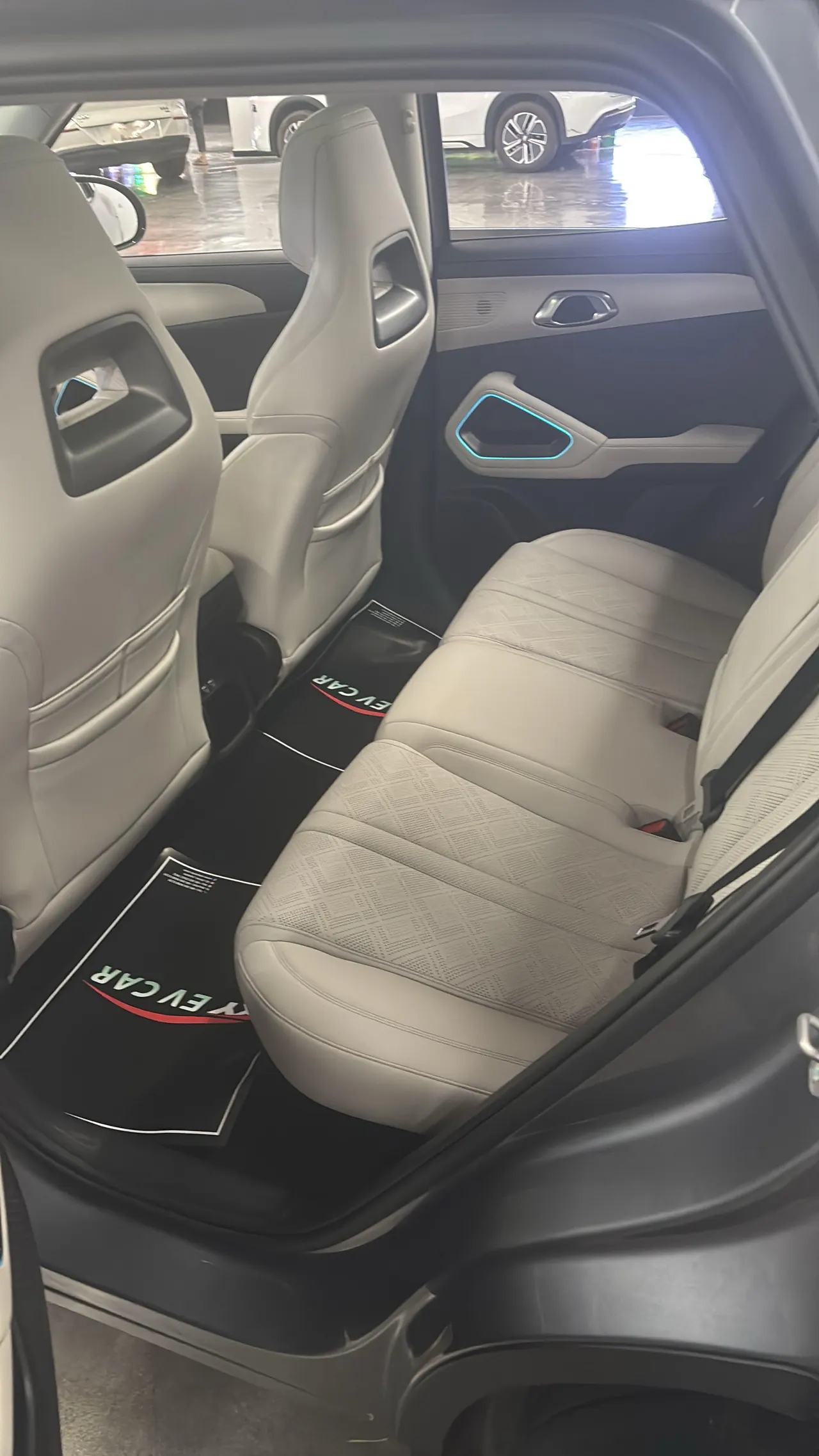 BYD 2024 Yuan UP 401KM Exceed Automatic Gear 5