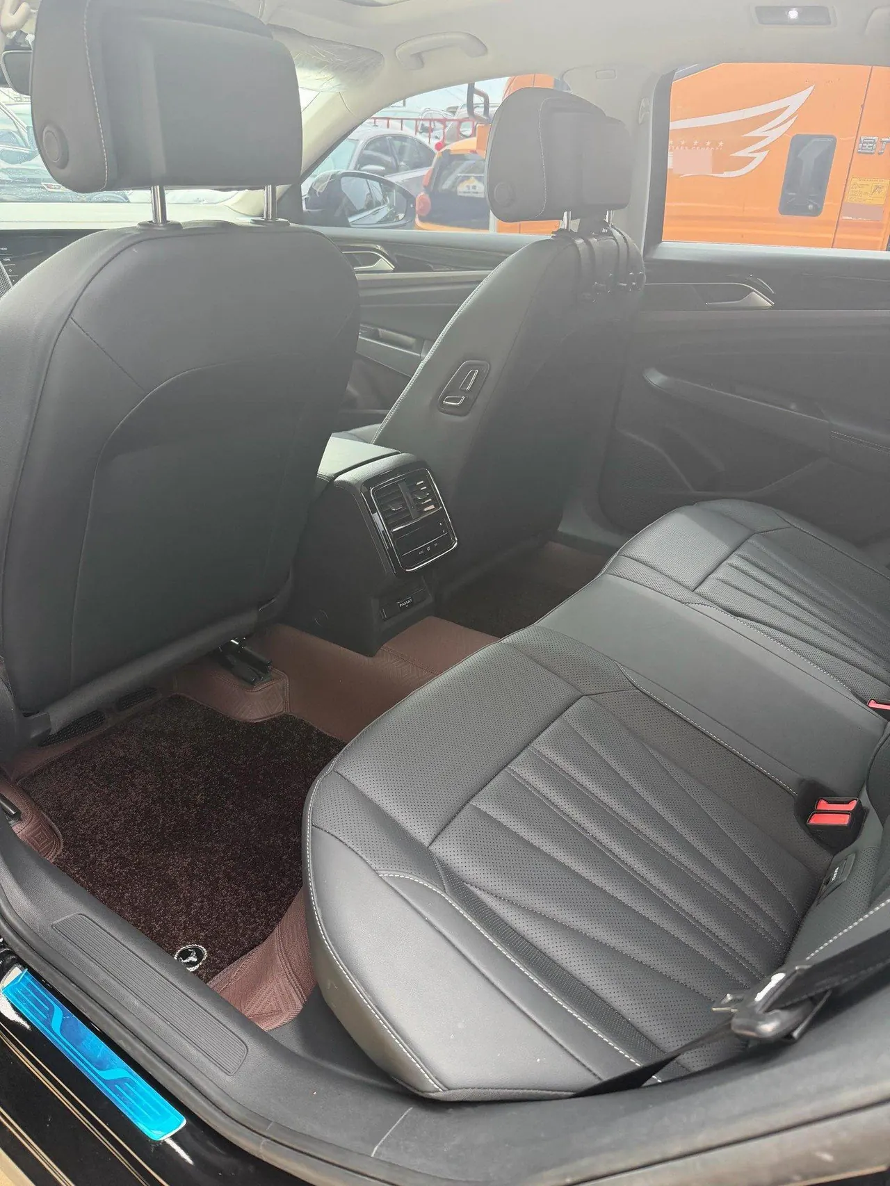 Volkswagen 2026 Passat 2.0TSI 380TSI outstanding star dragon version automatic gear 3