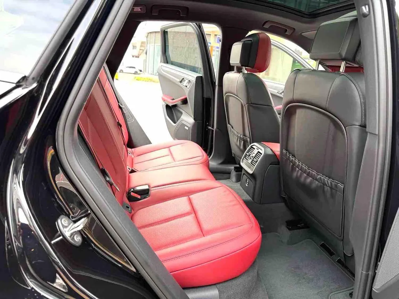 Porsche Macan (Imported) 2026 Macan 2.0T Dream Edition Automatic Gear 15