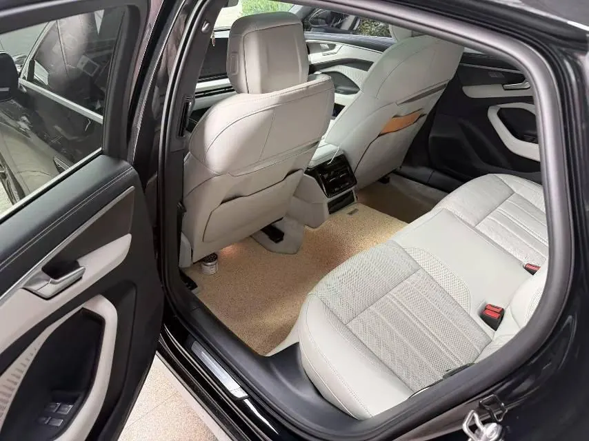 Audi 2026 A6L 2.0T Quattro Enjoy Elegant Automatic Gear 7