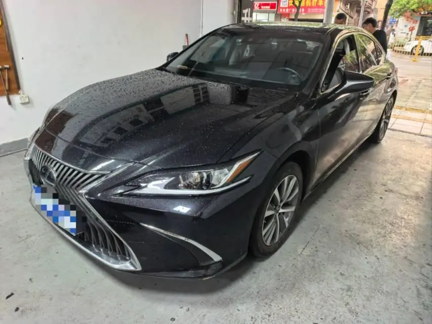 Lexus ES (Imported) 2020 ES200 2.0 Stepless Premium Edition Automatic Gear - View 1