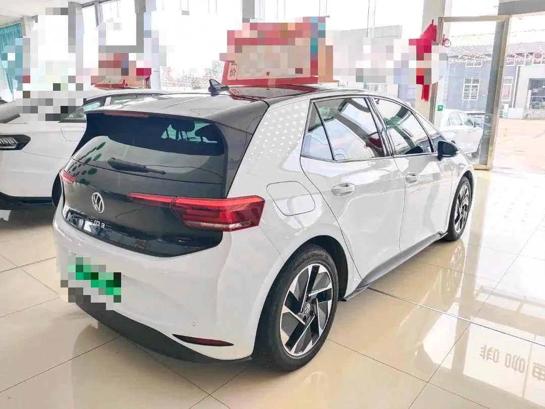Volkswagen 2023 ID. 3 Pure Smart Edition Automatic Transmission 6
