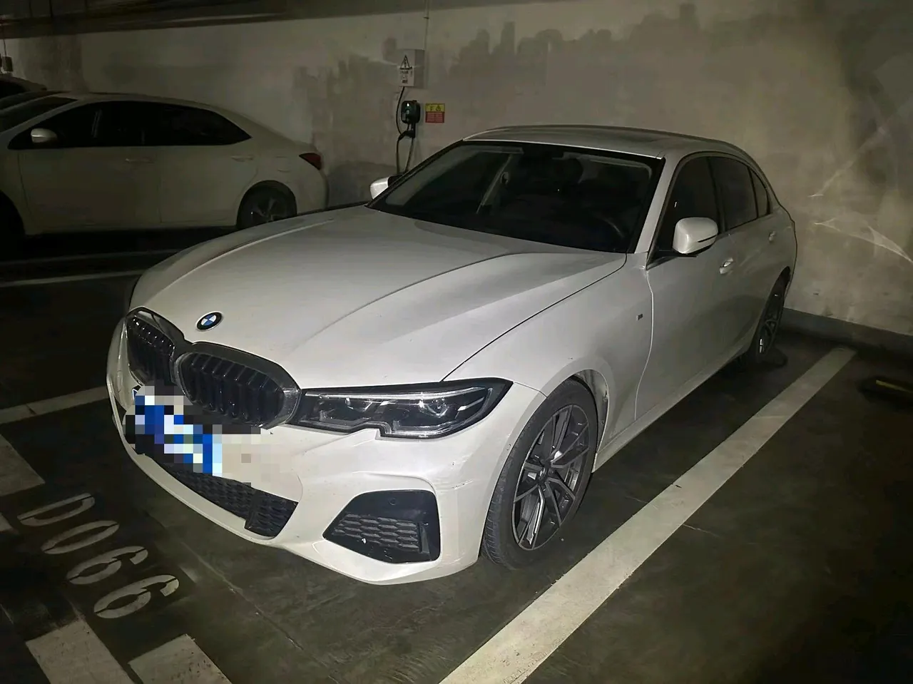 BMW 3 Series 2020 325Li 2.0T M Sports Suit Automatic Gear - View 1