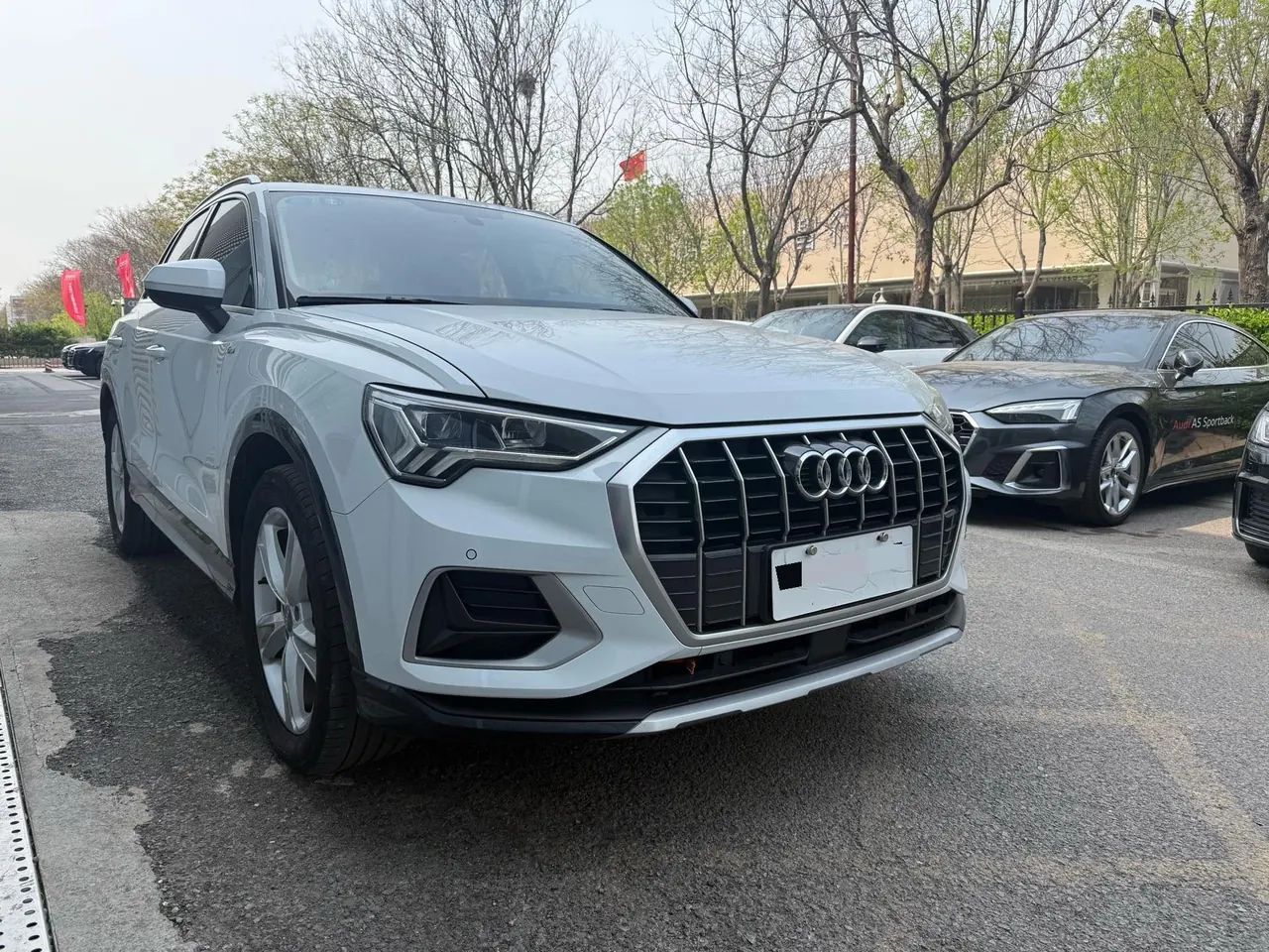 Audi 2020 Q3 1.4TFSI 35TFSI Fashion Elegant Automatic Gear 3