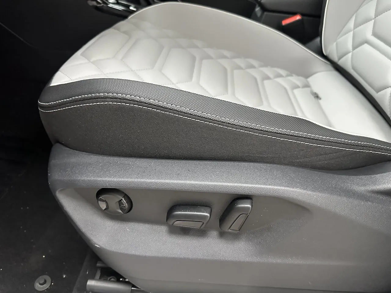 Volkswagen 2023 Tanyue 1.4TSI 280TSI Two-Drive Luxury Plus Advanced Edition Automatic Gear 9