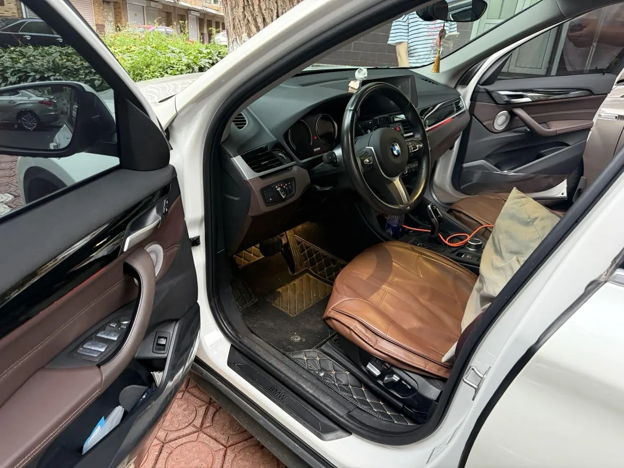 BMW 2022 X1 sDrive25Li 2.0T Leading Automatic Gear 4