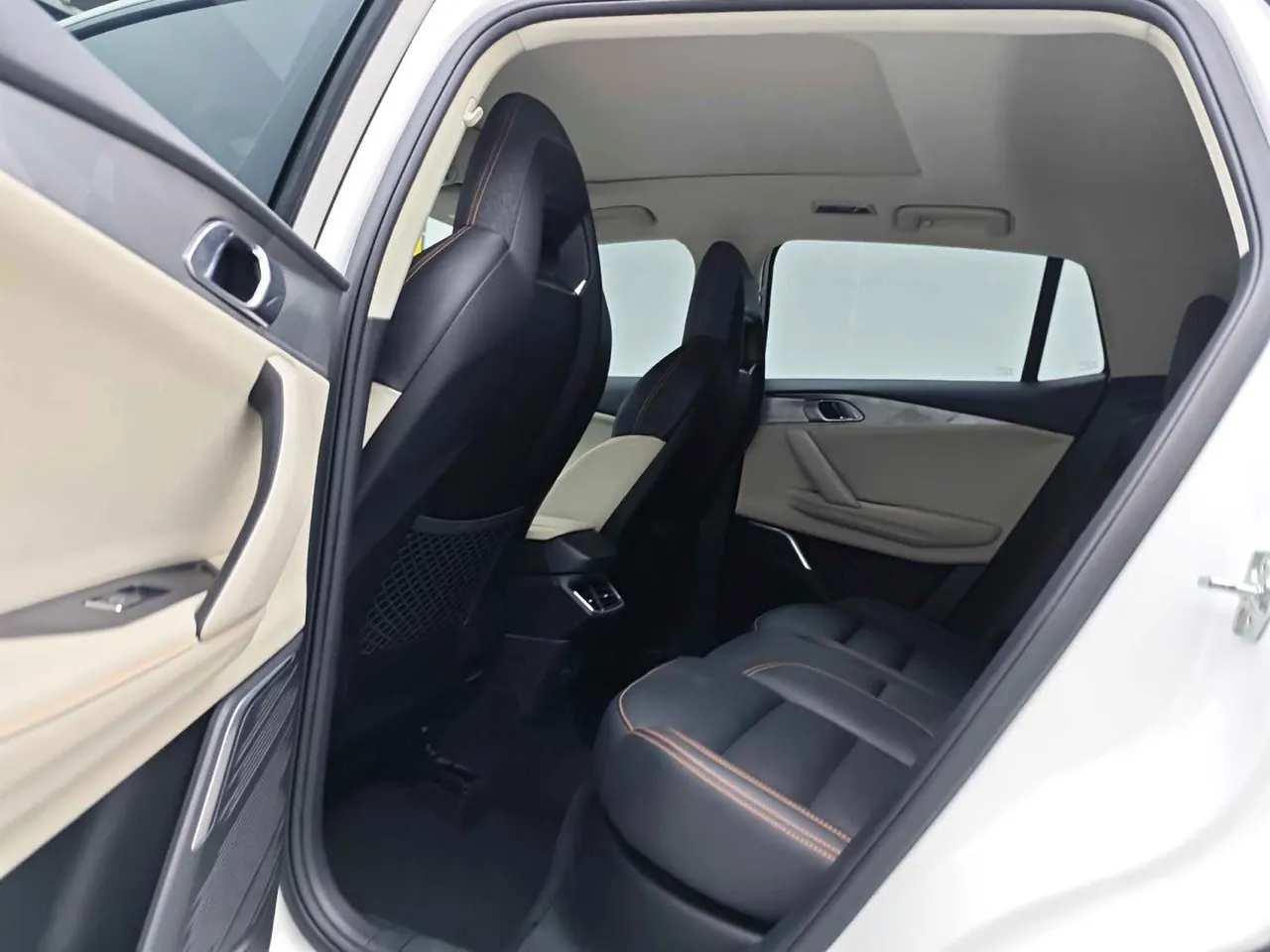 LYNK&amp;CO 06 New Energy 2022 LYNK&amp;CO 06 PHEV 1.5TD 84KM Endurance Pro Automatic Gear 6