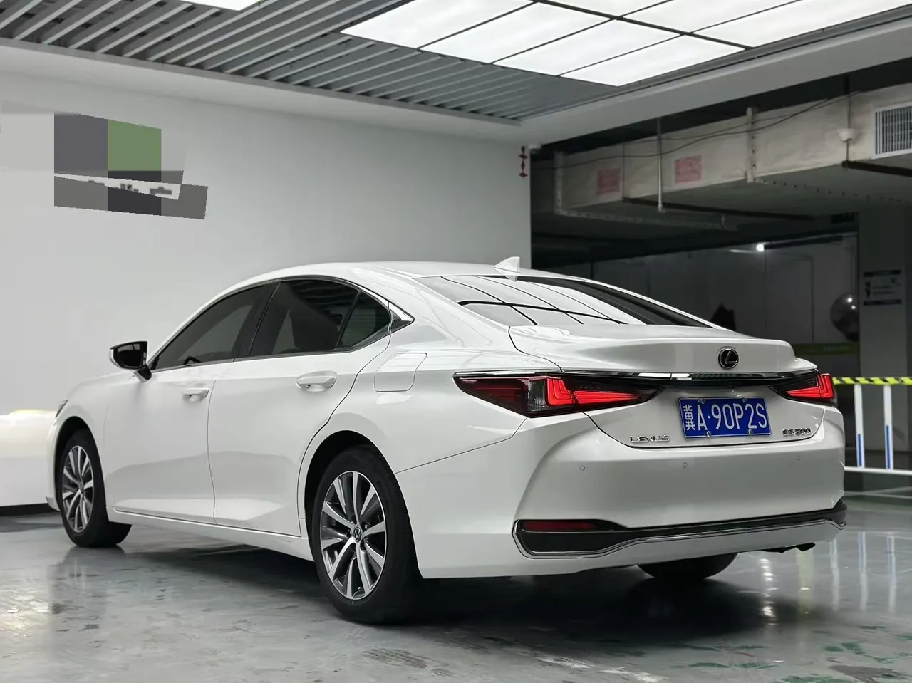 Lexus ES (Imported) 2020 ES200 2.0 Stepless Premium Edition Automatic Gear 4