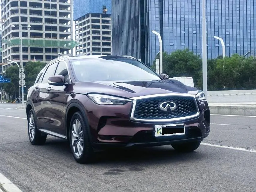 Infiniti 2020 QX50 2.0T stepless two-wheel drive fashion version of automatic gear 2
