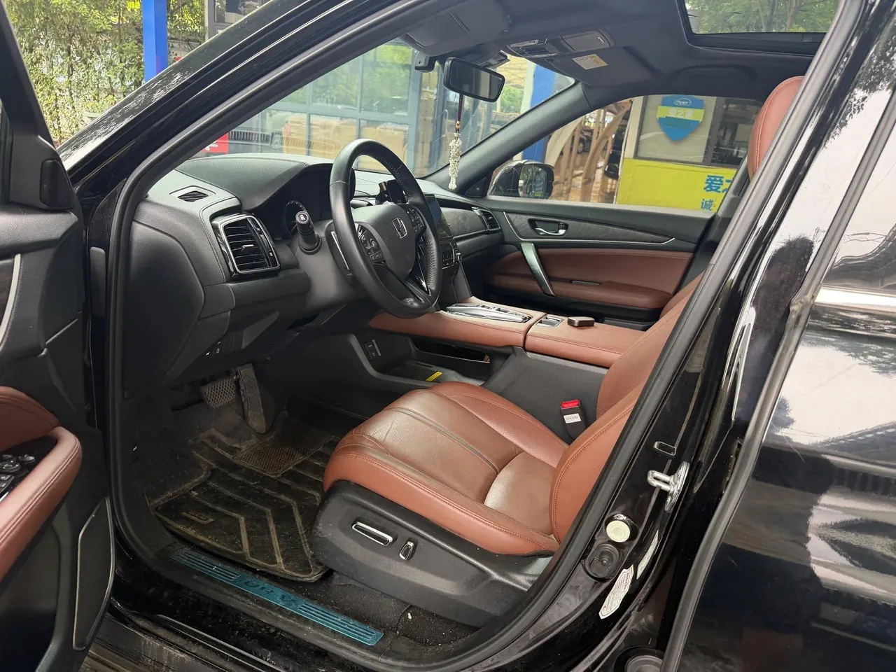 Honda 2023 UR-V 2.0T 370TURBO 4-wheel drive exclusive automatic gear 4