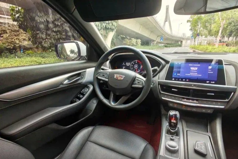 Cadillac 2023 CT5 2.0T 28T Luxury (Standard Edition) Automatic Gear 5