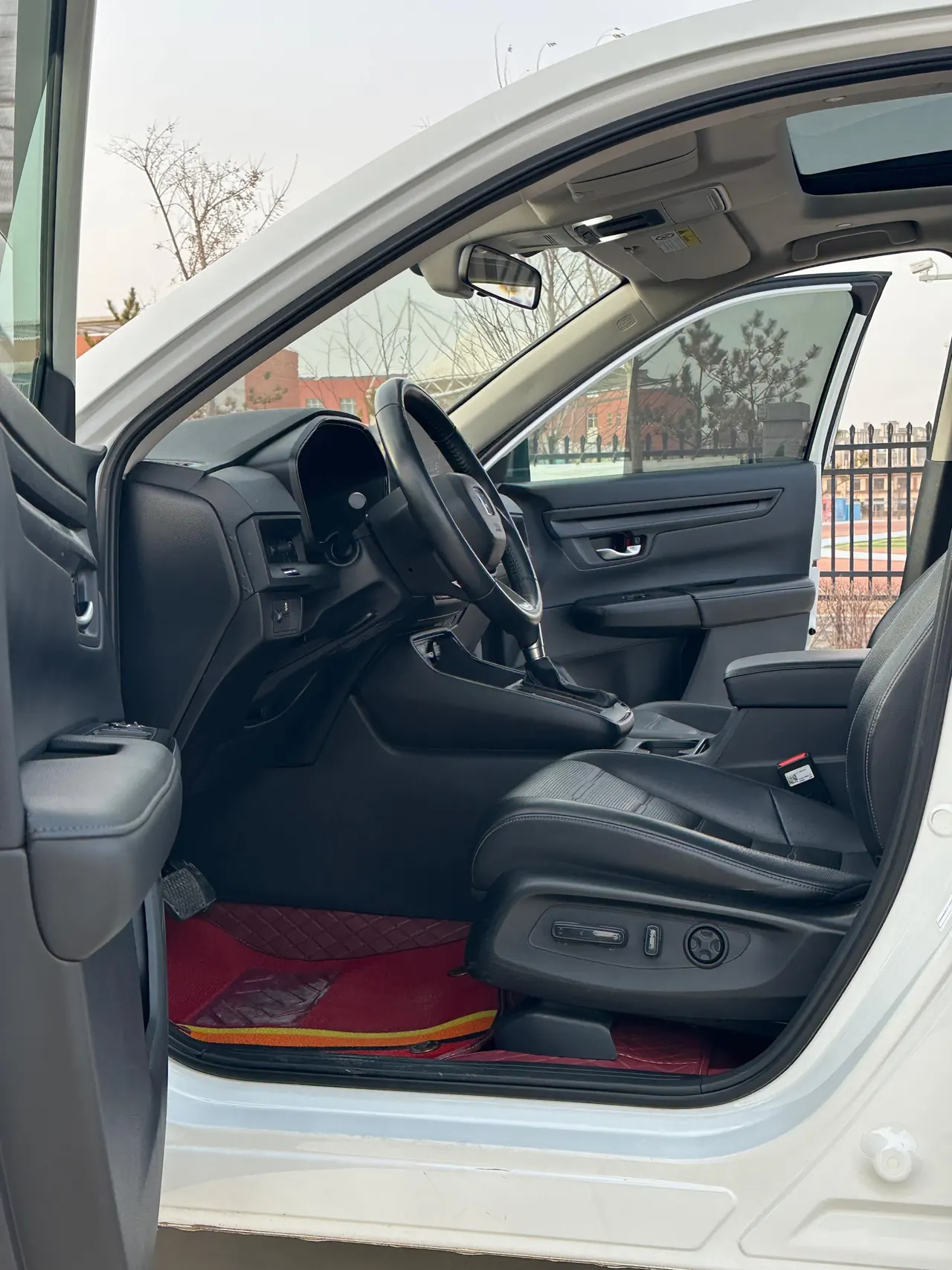 Honda 2023 CR-V 1.5T Stepless 240TURBO Two-Drive Front is still 5-seat Automatic Gear 3