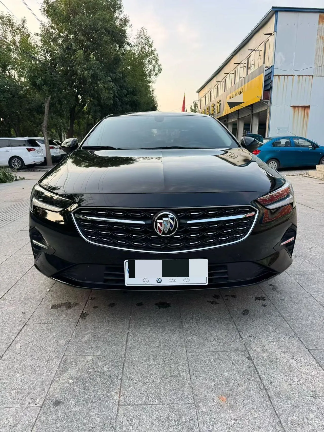 Buick 2020 Regal 1.5T 552T Elite Automatic Gear 3