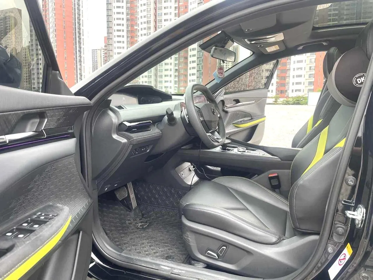 ChangAn 2022 UNI-V 1.5T Excellent Automatic Gear 4