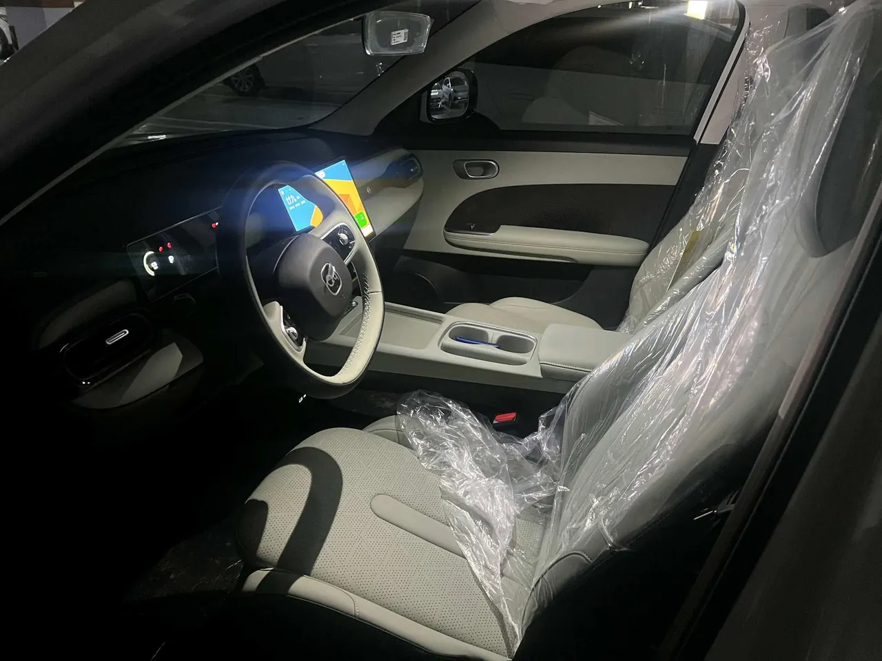 Chery 2026 QQ3 EV 310 Enthusiast Edition Automatic Transmission 4