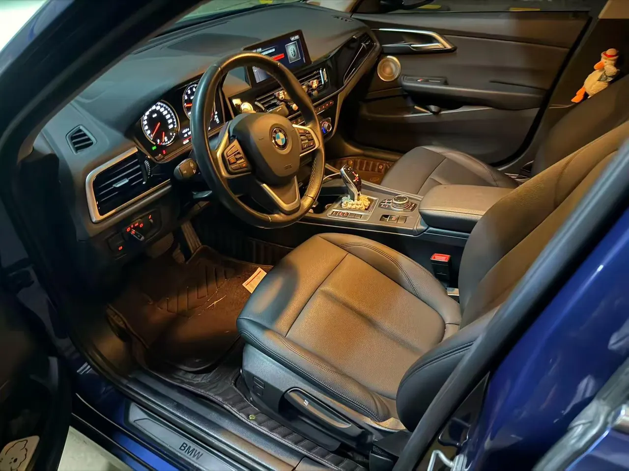 BMW 1 Series 2020 120i 1.5T Fashion Automatic 3