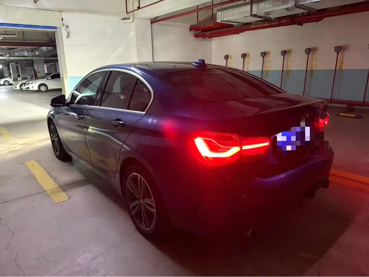 BMW 1 Series 2020 120i 1.5T Fashion Automatic 6