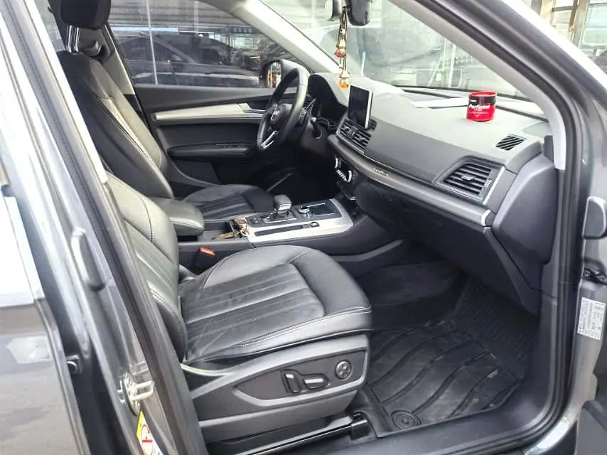 Audi 2020 Q5L 2.0TFSI 40TFSI enjoy enterprising (facelift) automatic gear 6
