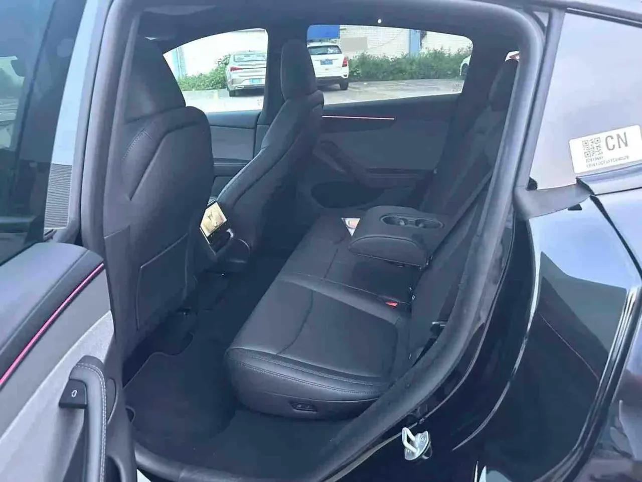 Tesla 2026 Model Y Rear-Wheel-Drive Automatic 4