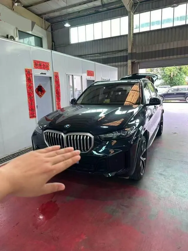 BMW 2026 X5 xDrive30Li 48V 2.0T exclusive m sports obsidian night suit automatic gear - View 1