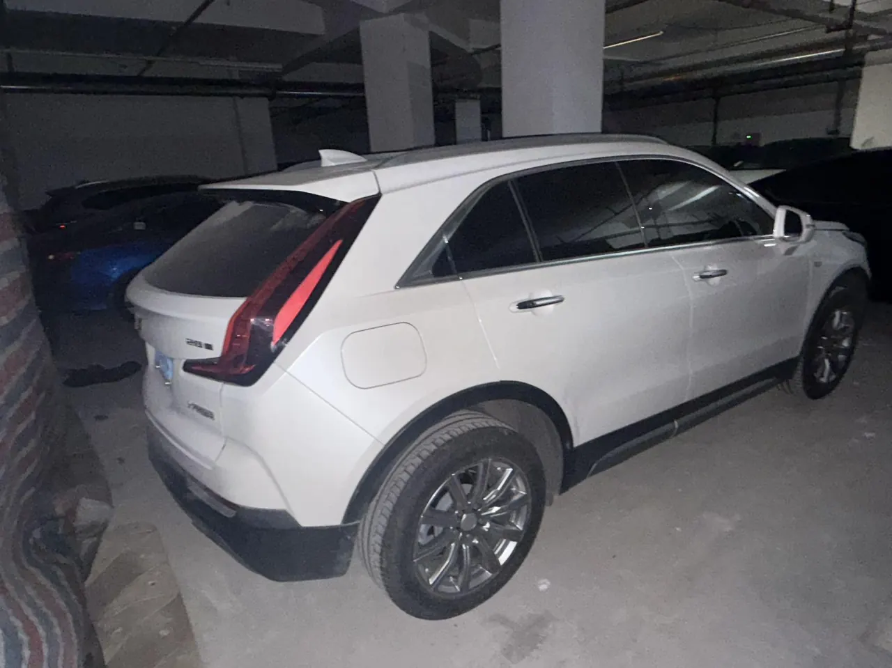 Cadillac 2020 XT4 2.0T 28T Two-Drive Leading Automatic Gear 5