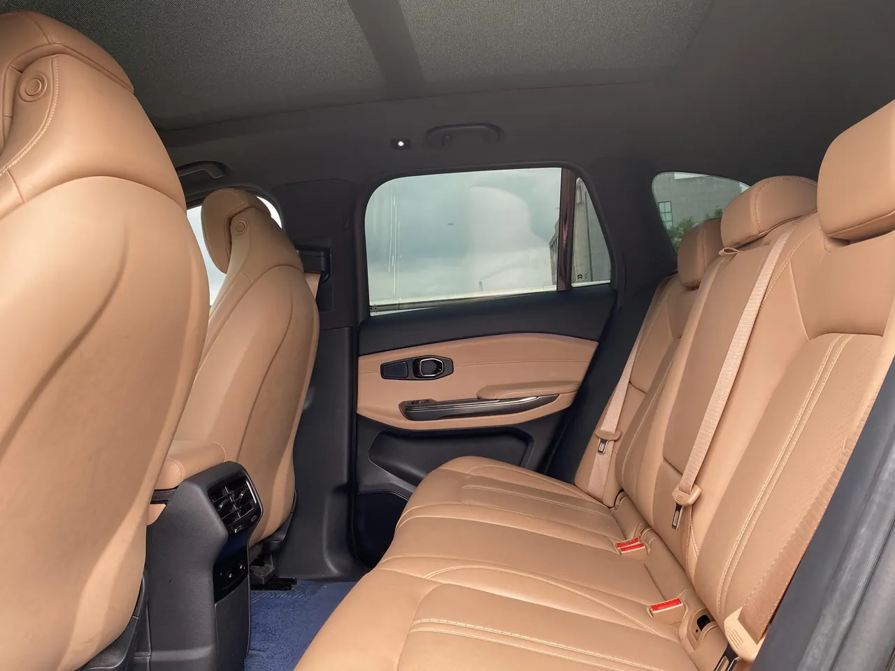 NIO 2020 ES 6 610KM Performance Edition Automatic Gear 7