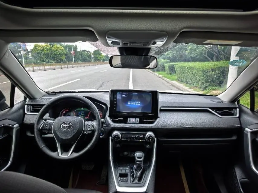 Toyota 2020 RAV4 Rongbo 2.0 Stepless Two-Drive Fashion Edition PLUS Automatic Gear 5