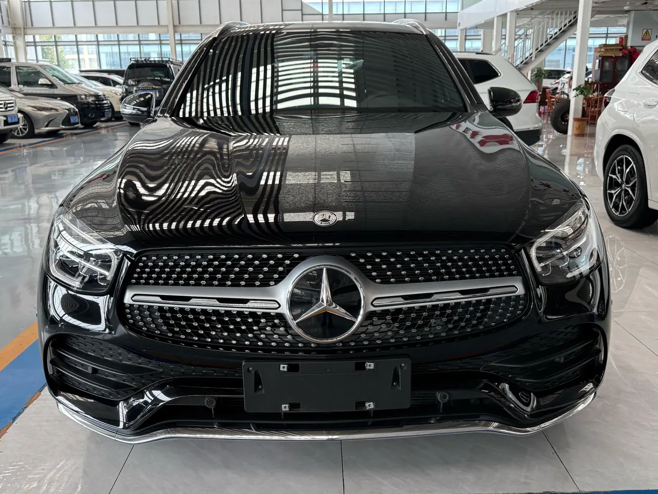 Mercedes Benz 2022 GLC 300 L 4MATIC 2.0T Dynamic Zhen Tibetan Edition (Revised) Automatic Gear - View 1