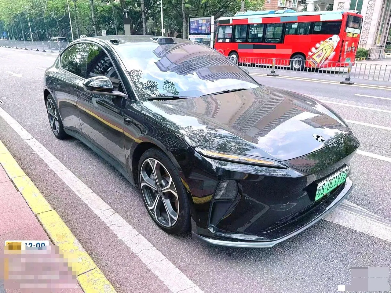 NIO 2022 ET5 75kWh automatic gear 2