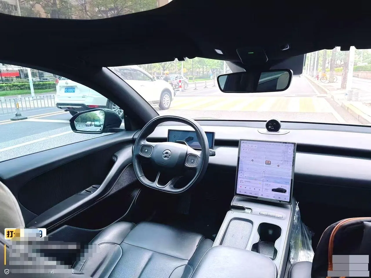 NIO 2022 ET5 75kWh automatic gear 3