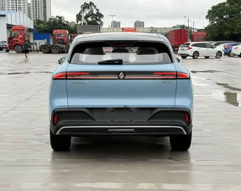 BaoJun 2026 Yunhai 600km Pure Electric Standard Edition Automatic Gear 5