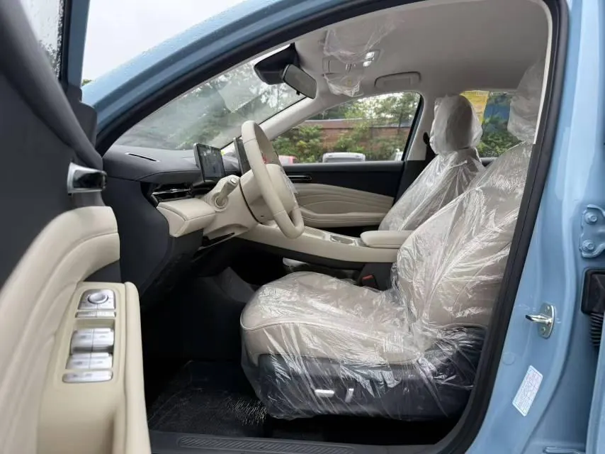 BaoJun 2026 Yunhai 600km Pure Electric Standard Edition Automatic Gear 7