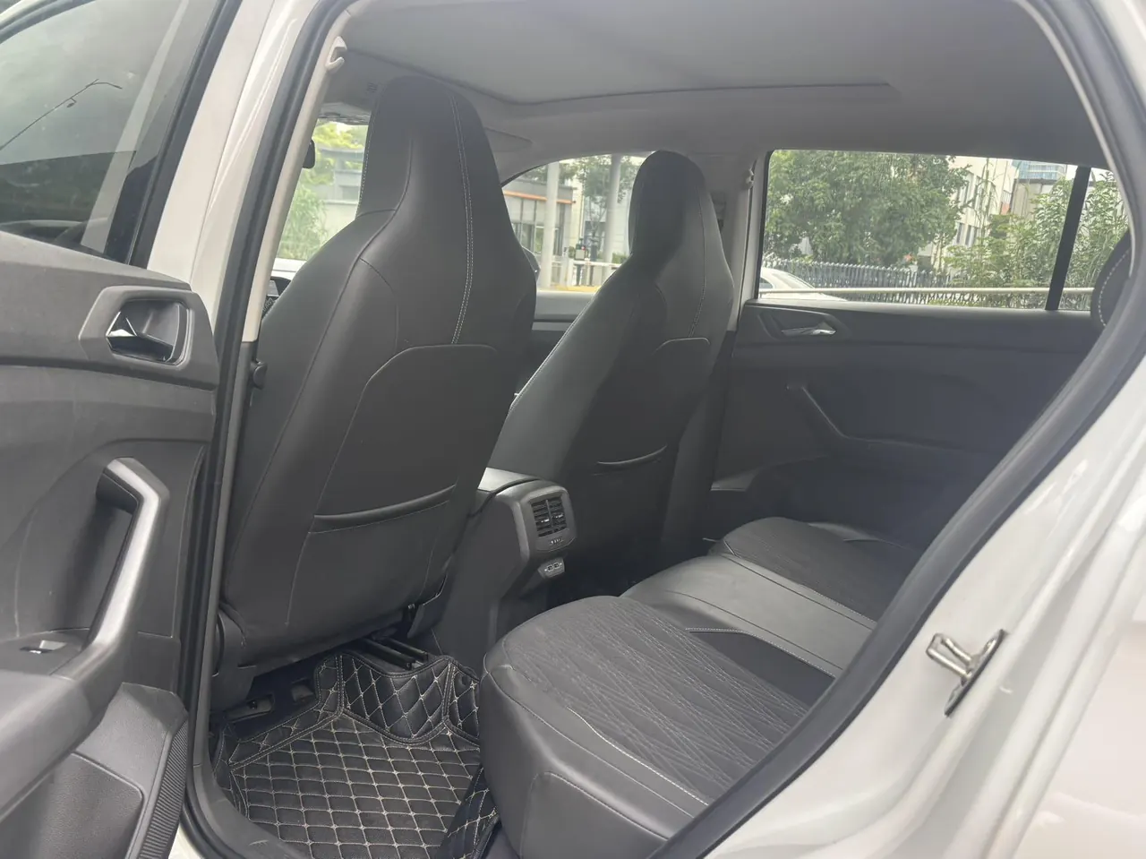 Volkswagen 2020 T-Cross (Tujia) 1.5 Comfort Edition Automatic Gear 7