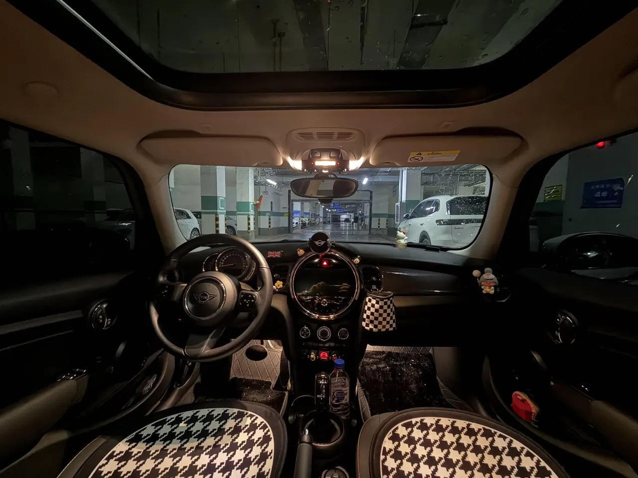 MINI Mini 5-Door (imported) 2022 Mini One PLUS 1.5T (modified) automatic gear 5