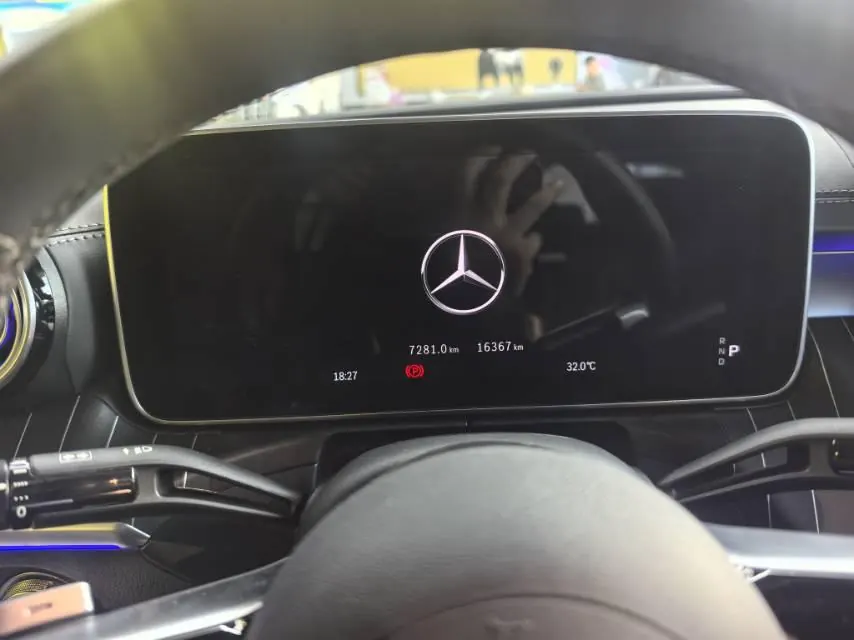 Mercedes Benz Class C 2025 C 260 L 48V 1.5T Hao Night Sports Edition (Modified) Automatic Gear 10