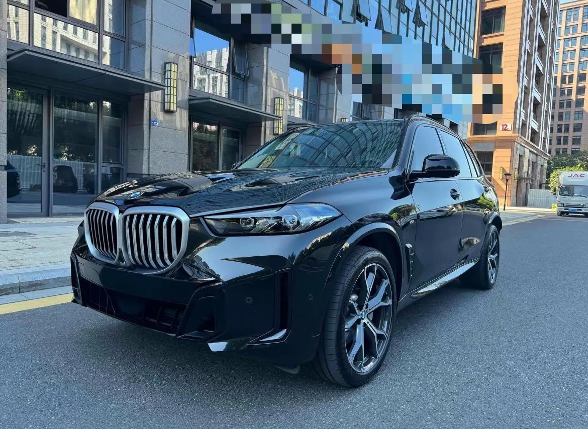 Open image lightbox: BMW 2026 X5 xDrive30Li 48V 2.0T exclusive m sports obsidian night suit (modified) automatic gear