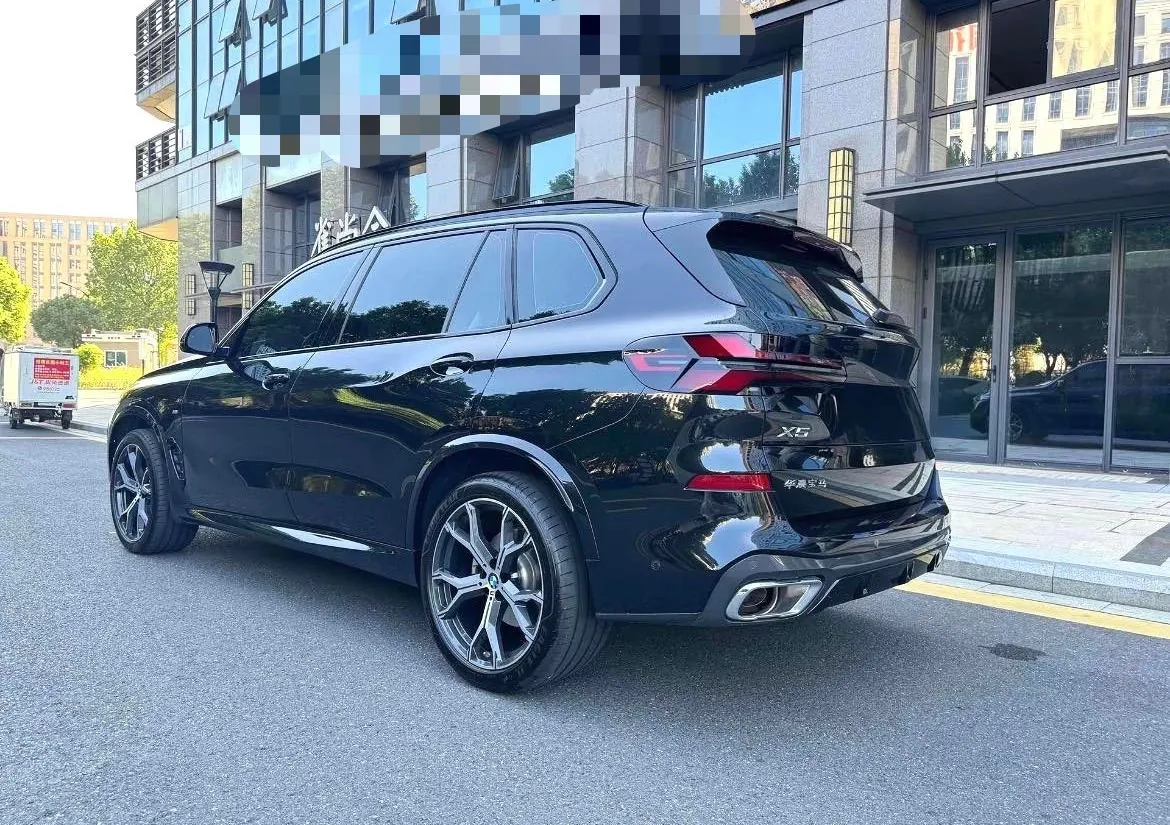 BMW 2026 X5 xDrive30Li 48V 2.0T exclusive m sports obsidian night suit (modified) automatic gear 6