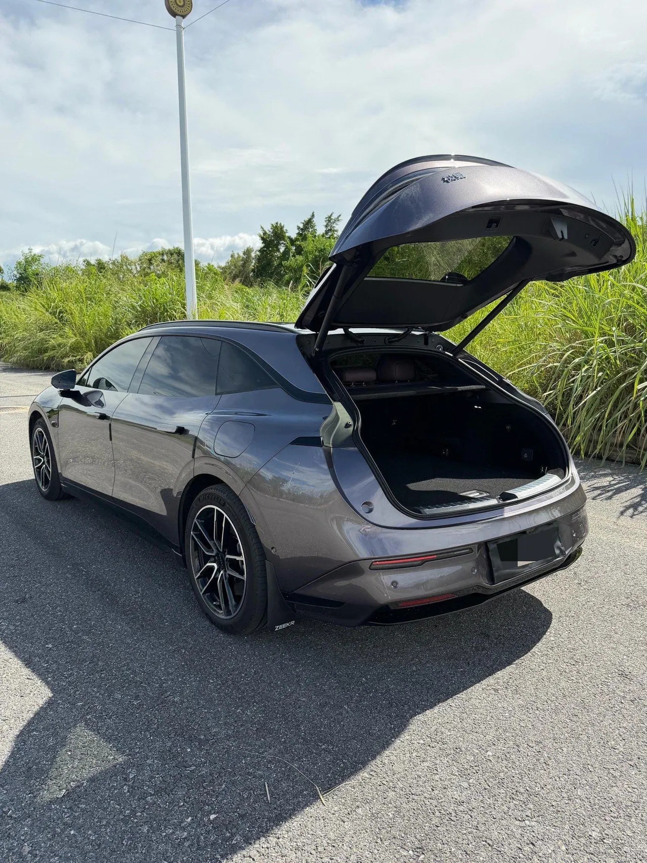 Zeekr 2026 Zeekr 007GT Rear Drive Max Edition 75kWh Automatic Gear 10