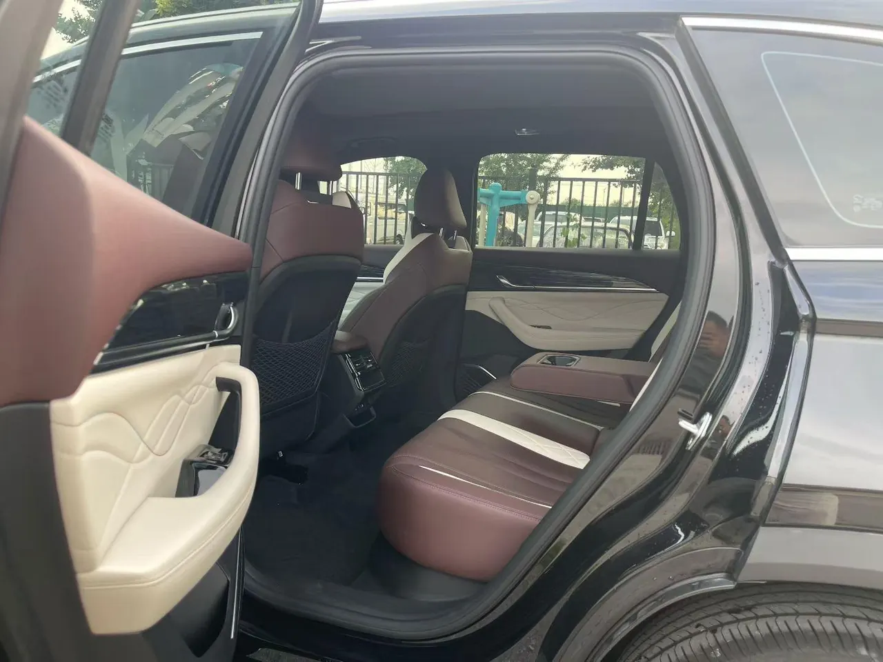 Geely 2024 XingyueL (Monjaro) 2.0TD high-power two-wheel drive cloud version automatic gear 6