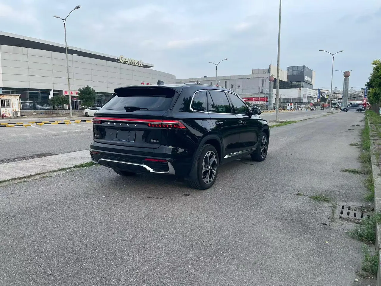 Geely 2024 XingyueL (Monjaro) 2.0TD high-power two-wheel drive cloud version automatic gear 9