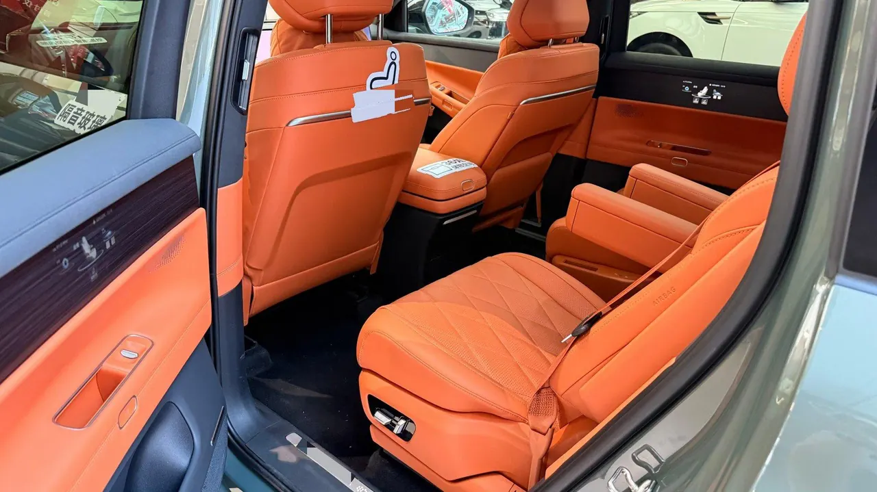 Volkswagen 2026 ID.ERA 9X Ultra 4-wheel drive automatic gear 5