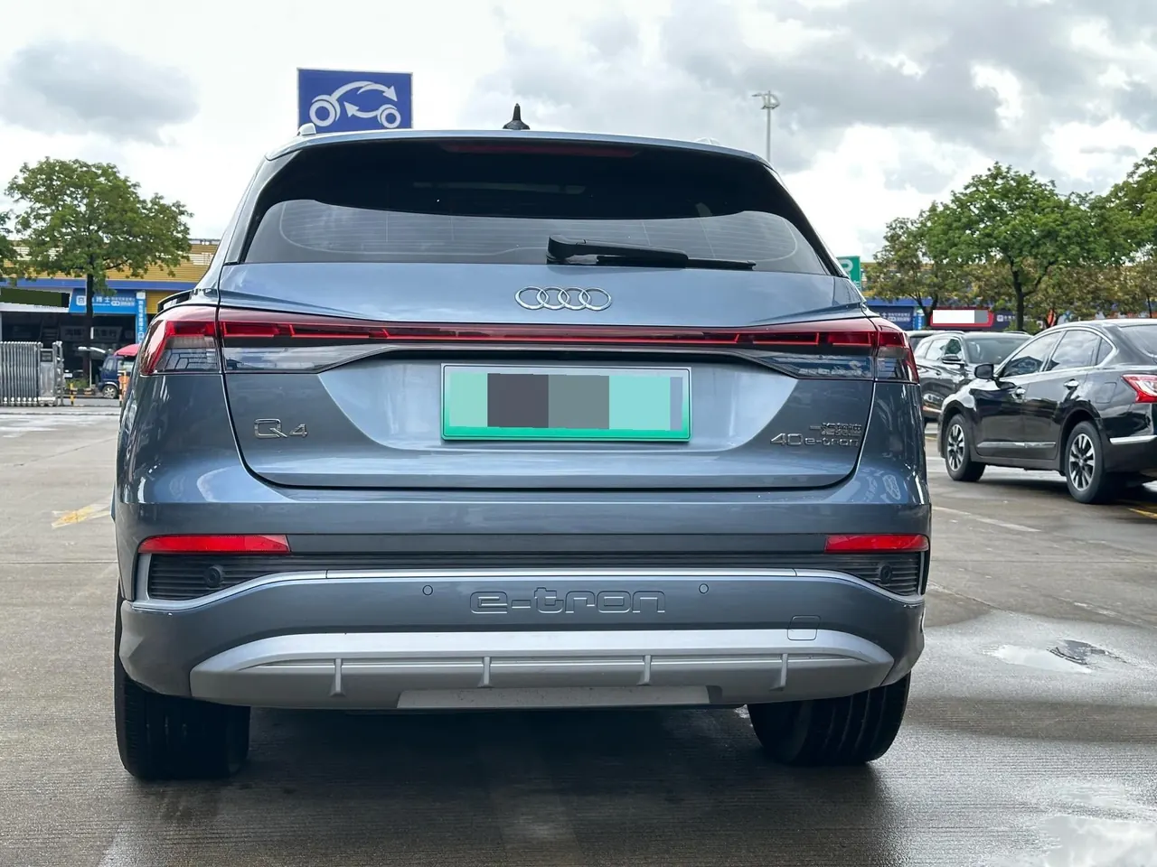 Audi 2024 Q4 e-tron 40 Creation Edition Automatic Gear 5