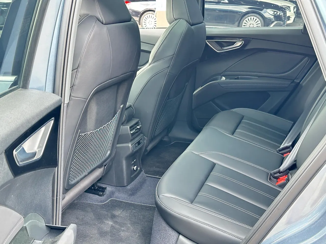 Audi 2024 Q4 e-tron 40 Creation Edition Automatic Gear 8