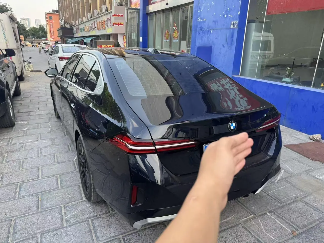 BMW 5 Series 2024 model 530Li 48V 2.0T Leading Edition M Sport Package Automatic 5