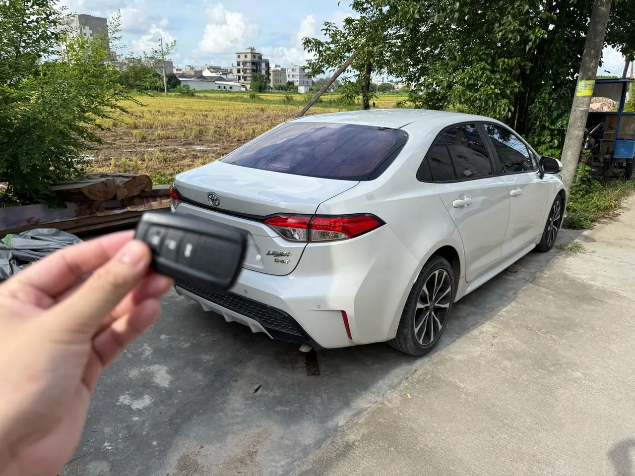 Toyota 2022 Lei Ling 1.2T Stepless 185T Sports Edition Automatic Gear 5