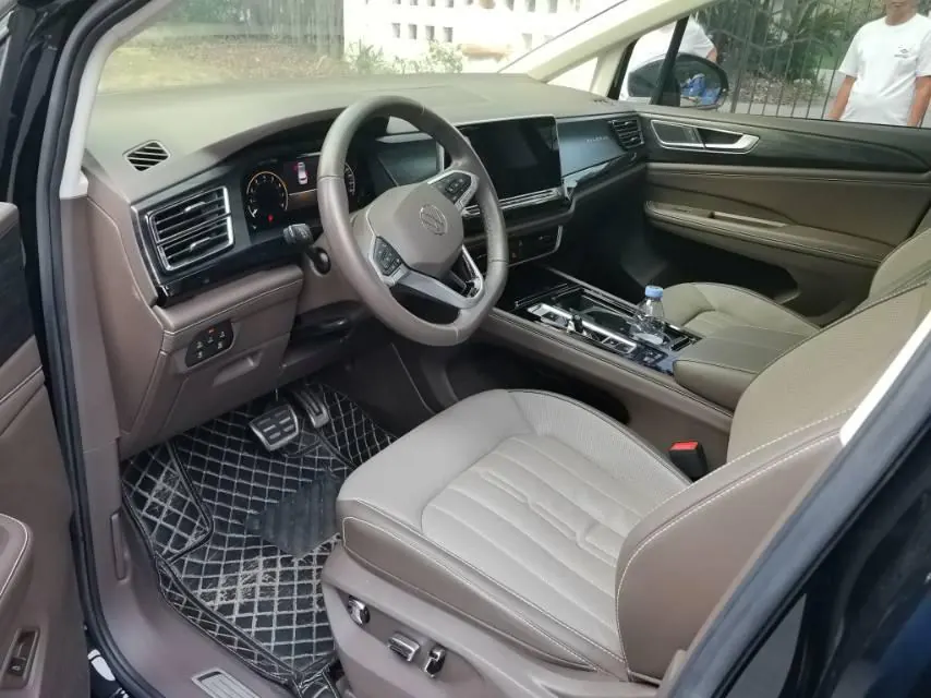 Volkswagen 2022 Wei (Viloran) 2.0TSI 380TSI Zunchi Edition Automatic Gear 3