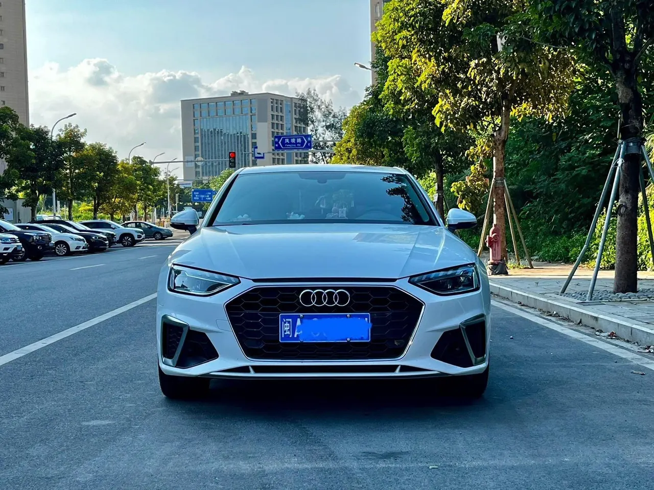 Audi 2020 A4L 2.0TFSI 40TFSI Deluxe Dynamic Automatic 2